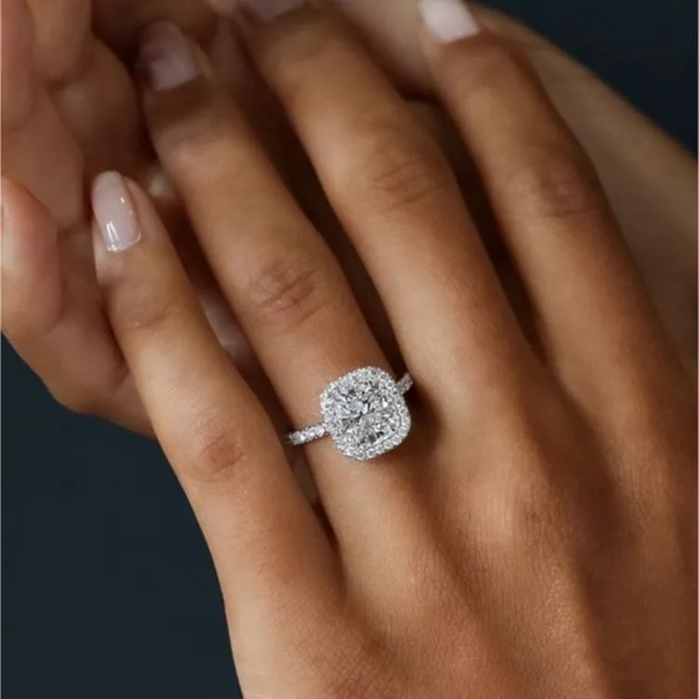Gorgeous Engagement Ring